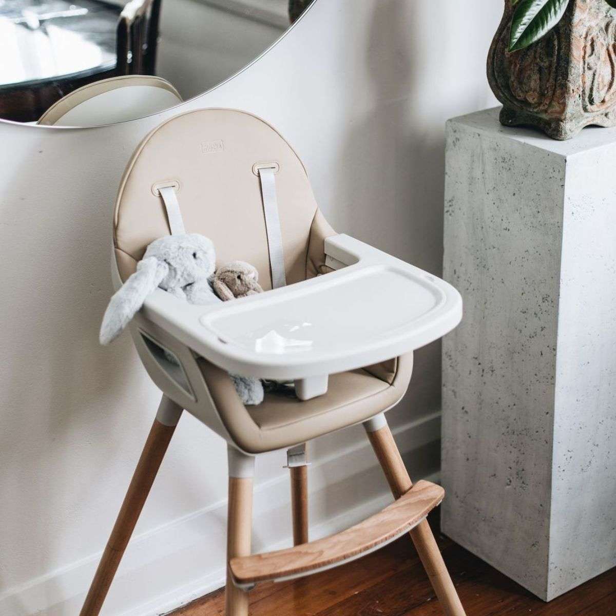 Aiden Highchair - Latte - Mocka New Zealand