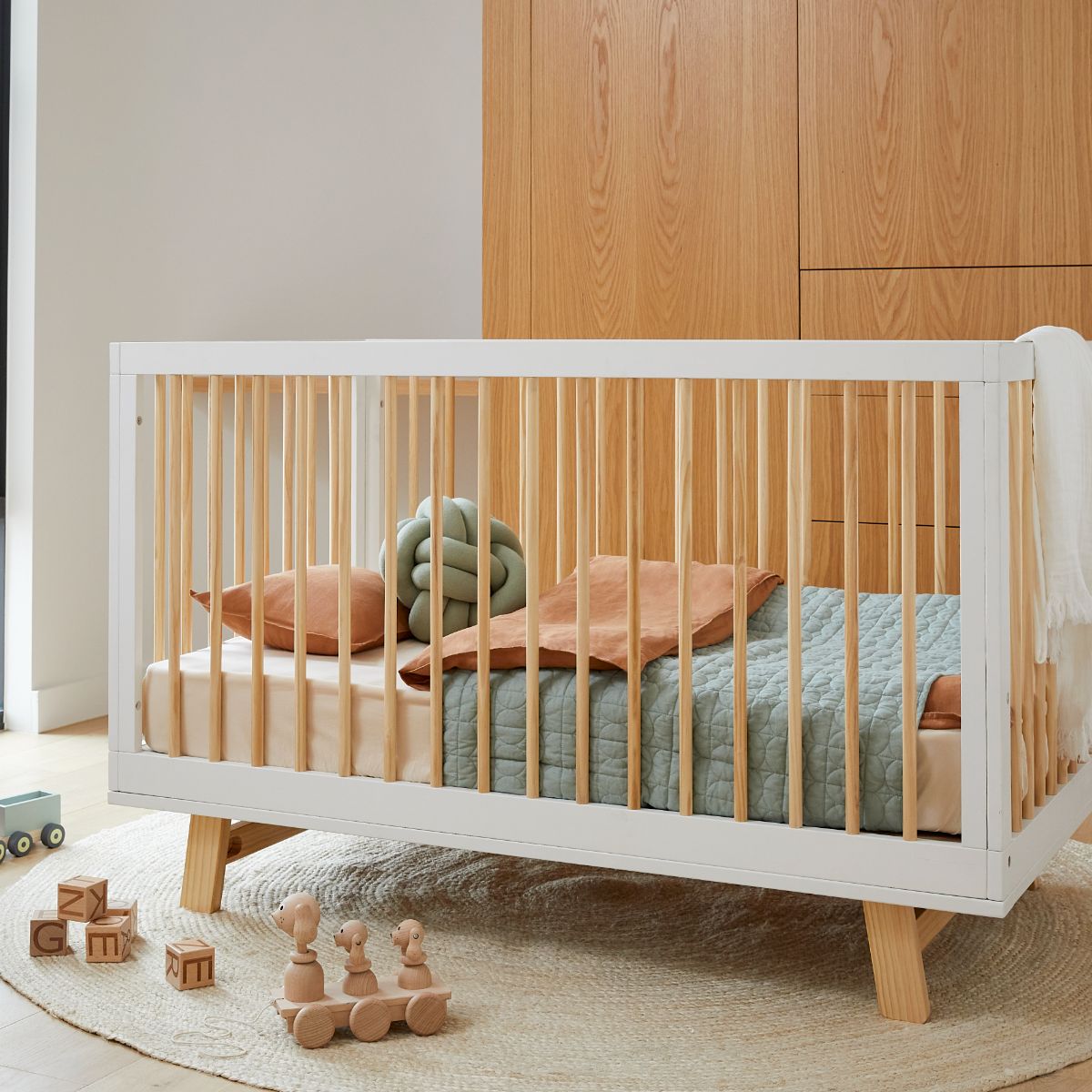 Aspen Classic Cot - White/Natural - Mocka New Zealand