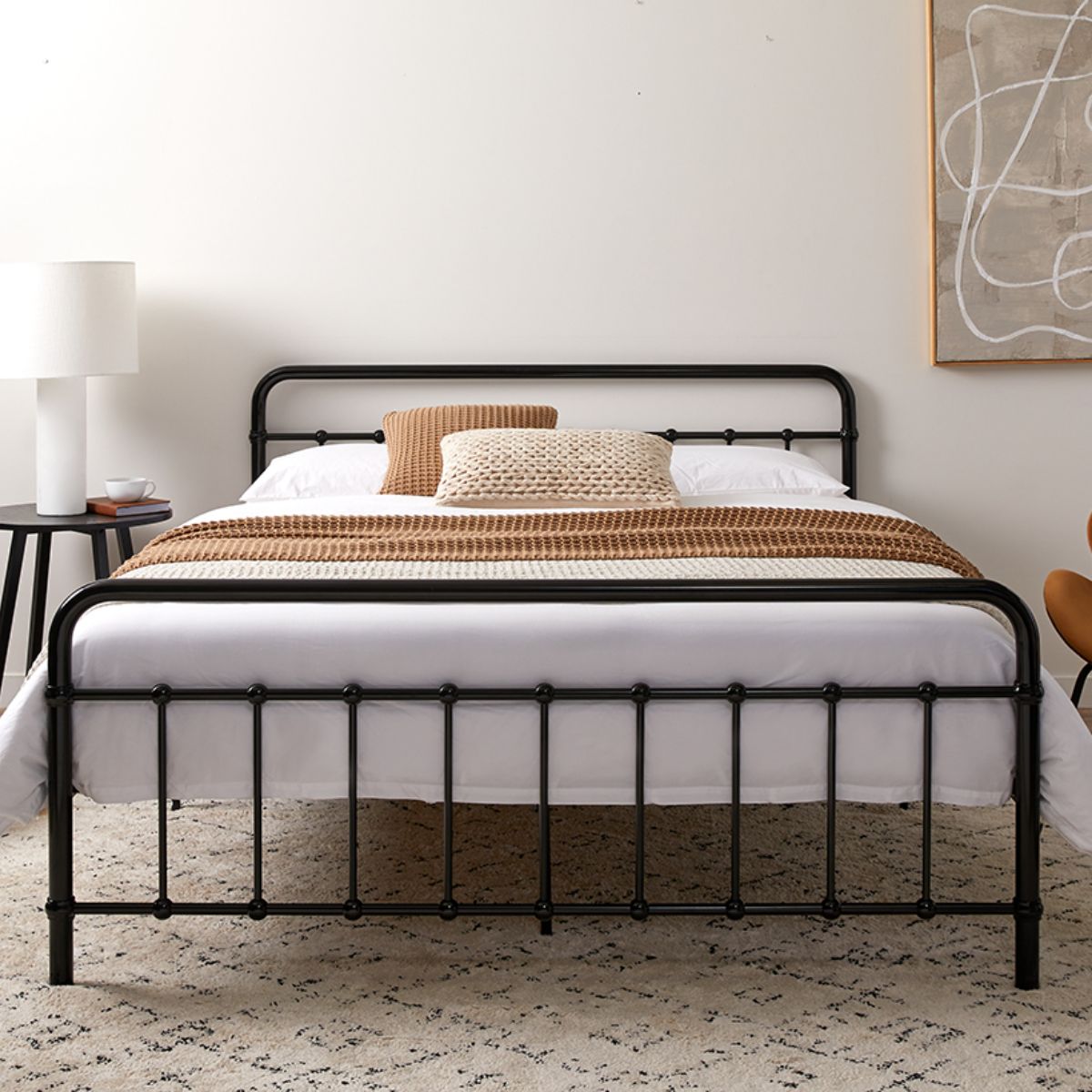 Sonata Queen Bed For The Modern Bedroom - Mocka