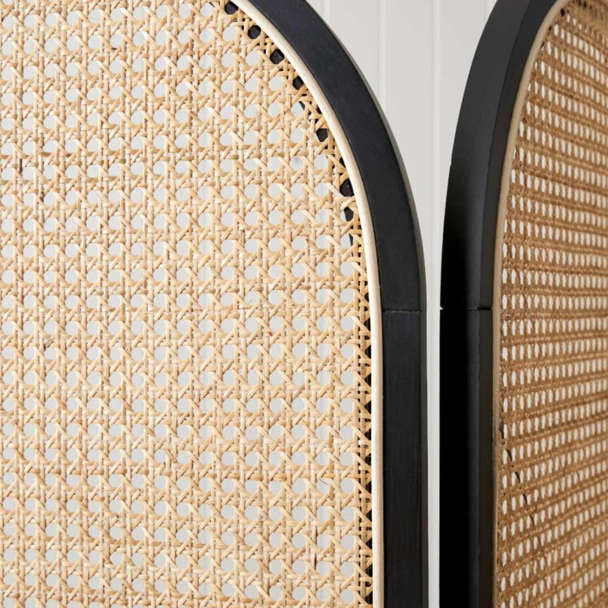 Southport Rattan Screen Divider - Black | Home Furniture