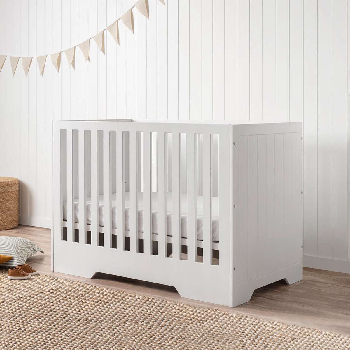 Hamptons Cot - White - Mocka New Zealand