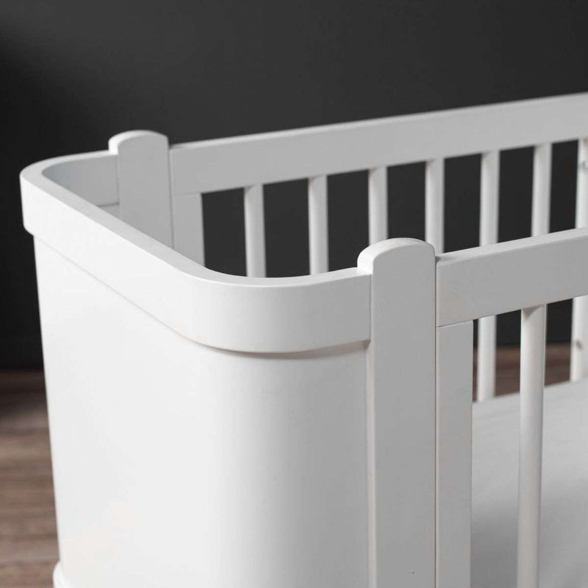 Orlando Bassinet - White | Nursery Furniture