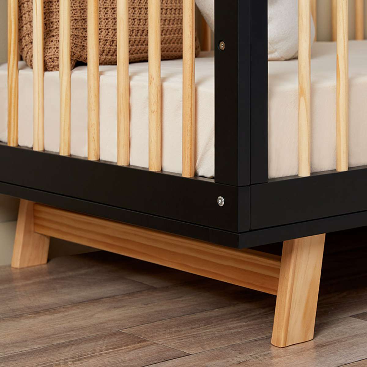 Aspen Classic Cot - Black/Natural - Mocka New Zealand