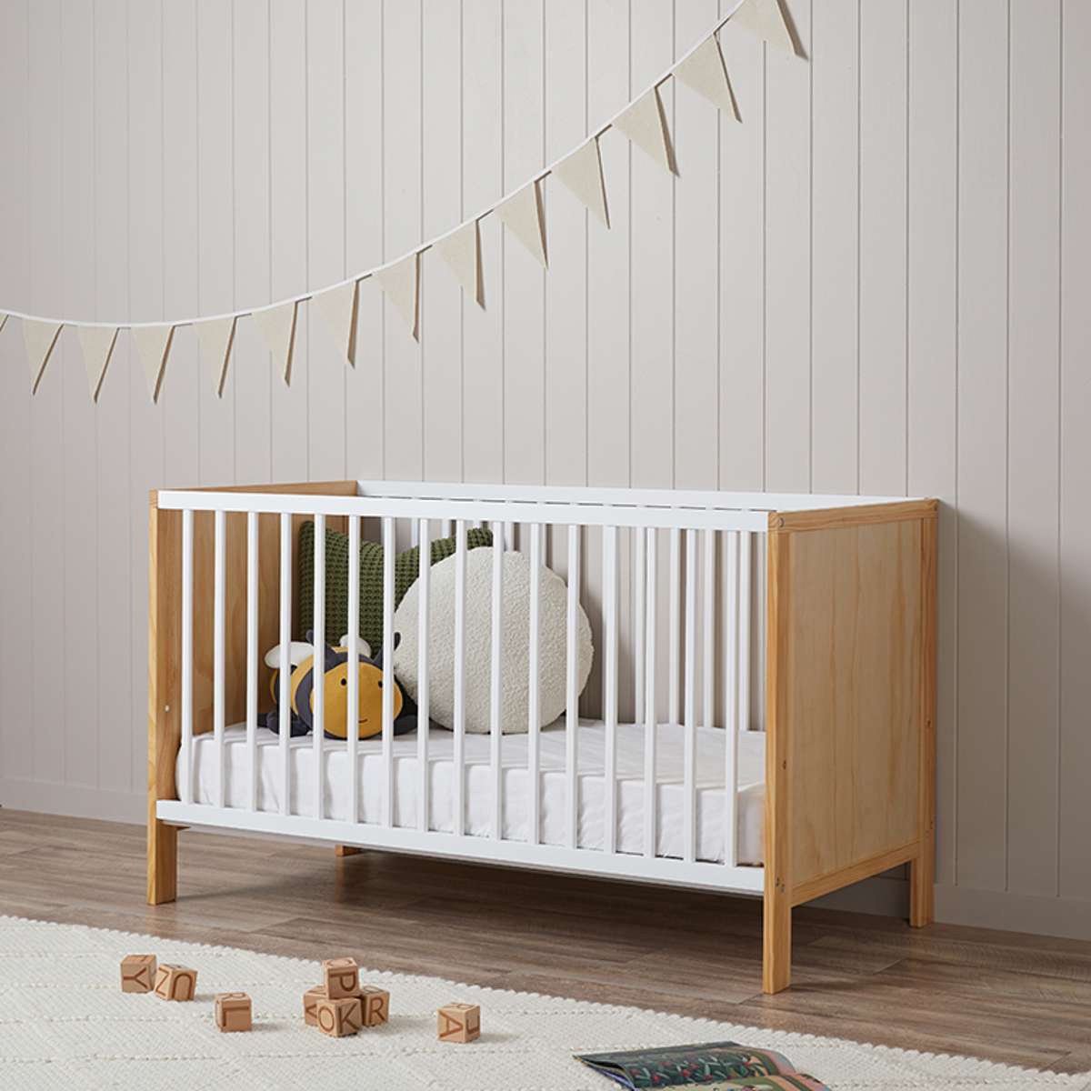 Aspiring Classic Cot - White/Natural - Mocka New Zealand