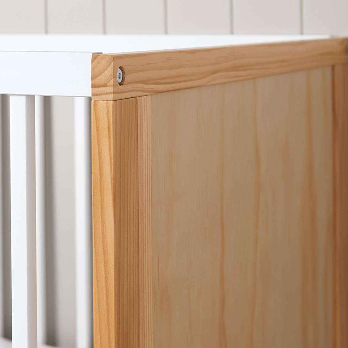 Aspiring Classic Cot - White/Natural - Mocka New Zealand