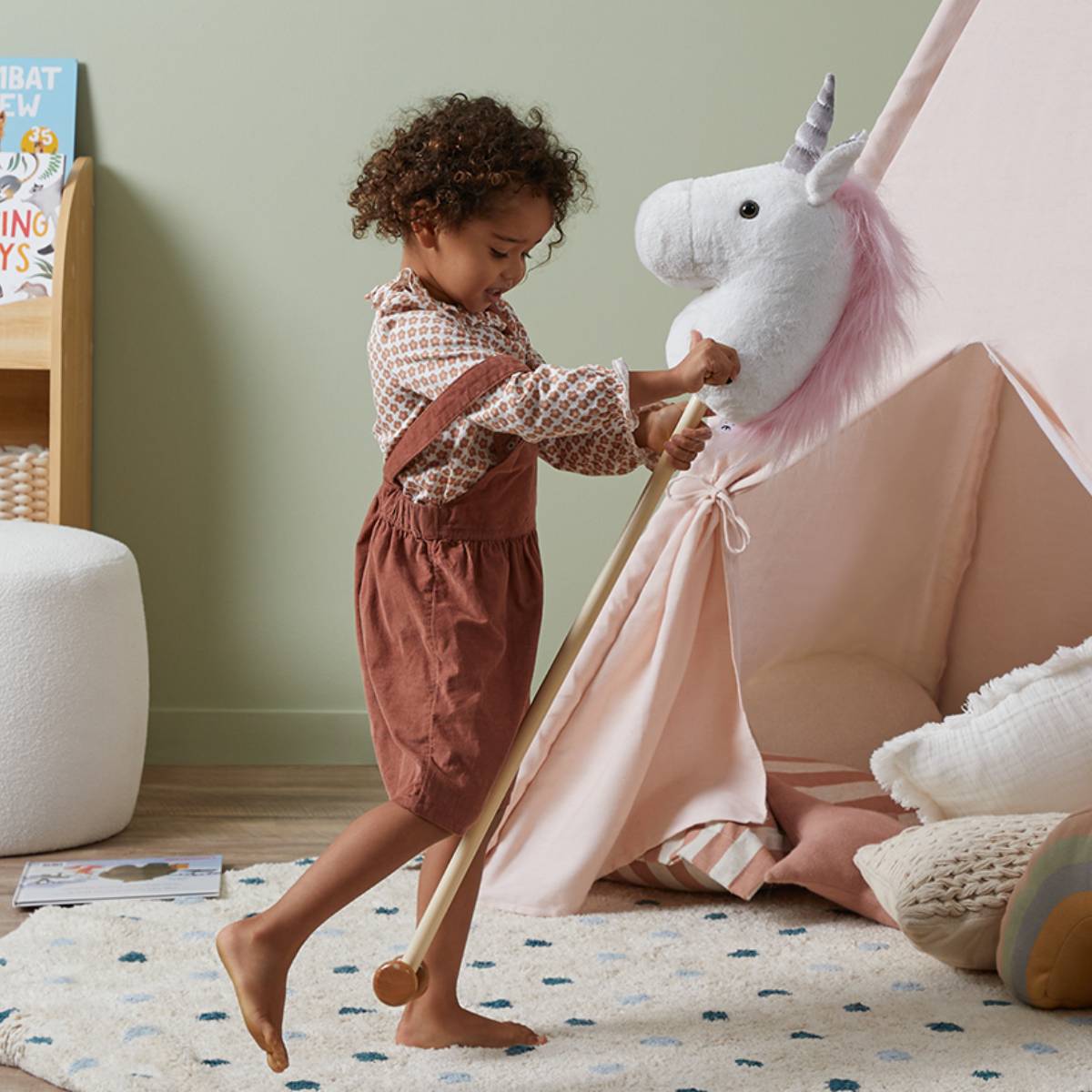 Kids Hobby Unicorn - White | Kids | Mocka NZ